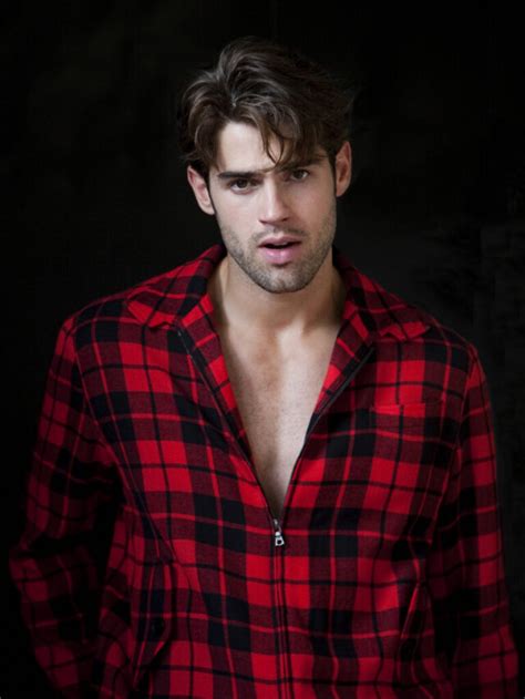 Chad White net worth is $19 Million Chad White Wiki: Salary, Married, Wedding, Spouse, Family Chad White was born on August 5, 1988 in the USA. He is an actor, known for Second Chances (2014) and Hidden Treasures (2013). 